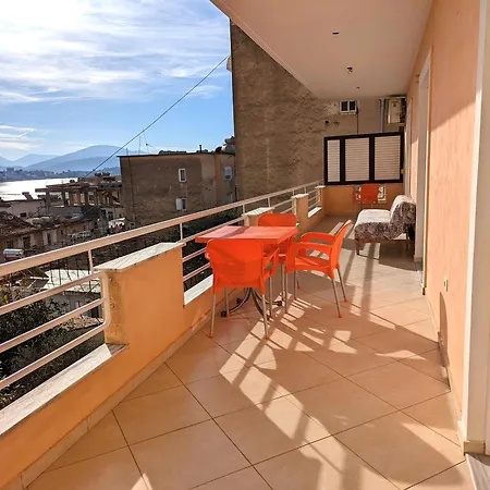 Sarah's - 5 Min Walk To Beaches & Boulevard - Big Balcony! * Sarande