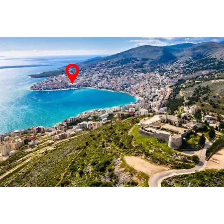 Sarah's - 5 Min Walk To Beaches & Boulevard - Big Balcony! Apartment *